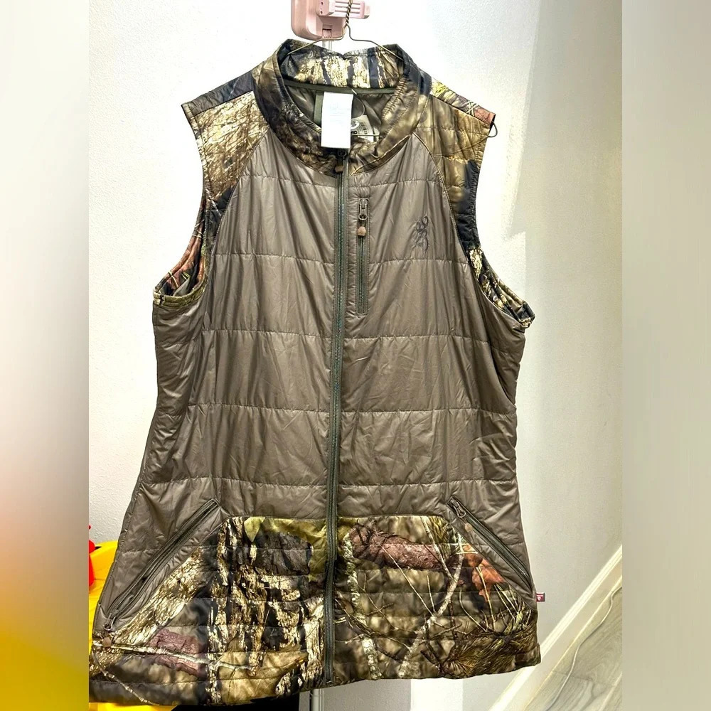 Browning Camo Lightweight Nylon Vest Size 2XL‎